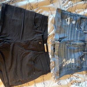 American Eagle & Levi shorts